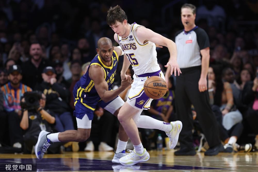 他凭借速度 他凭借速度