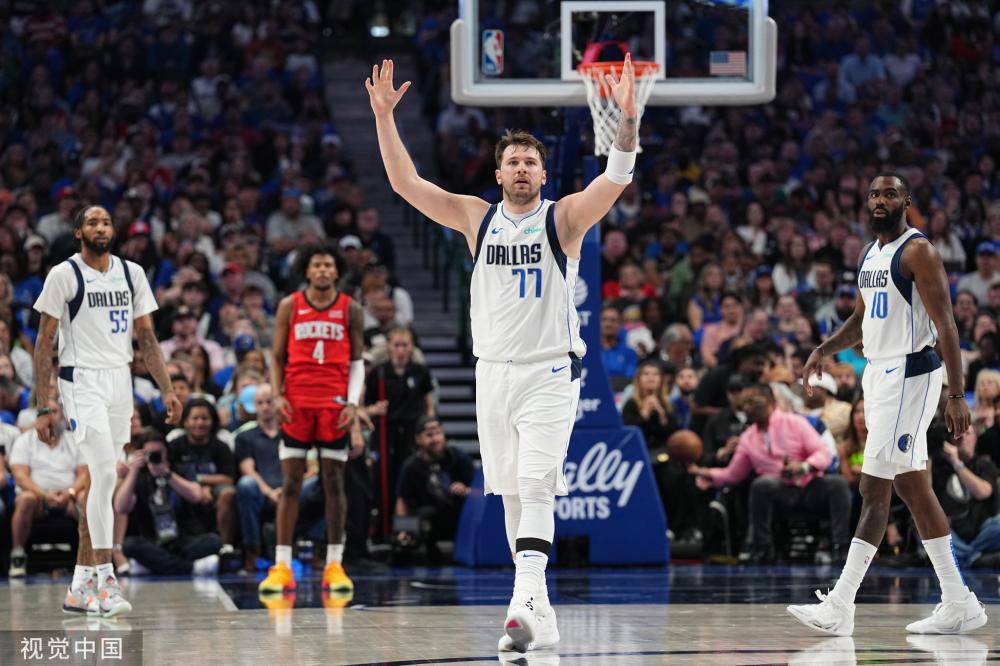 转会窗的运 转会窗的运